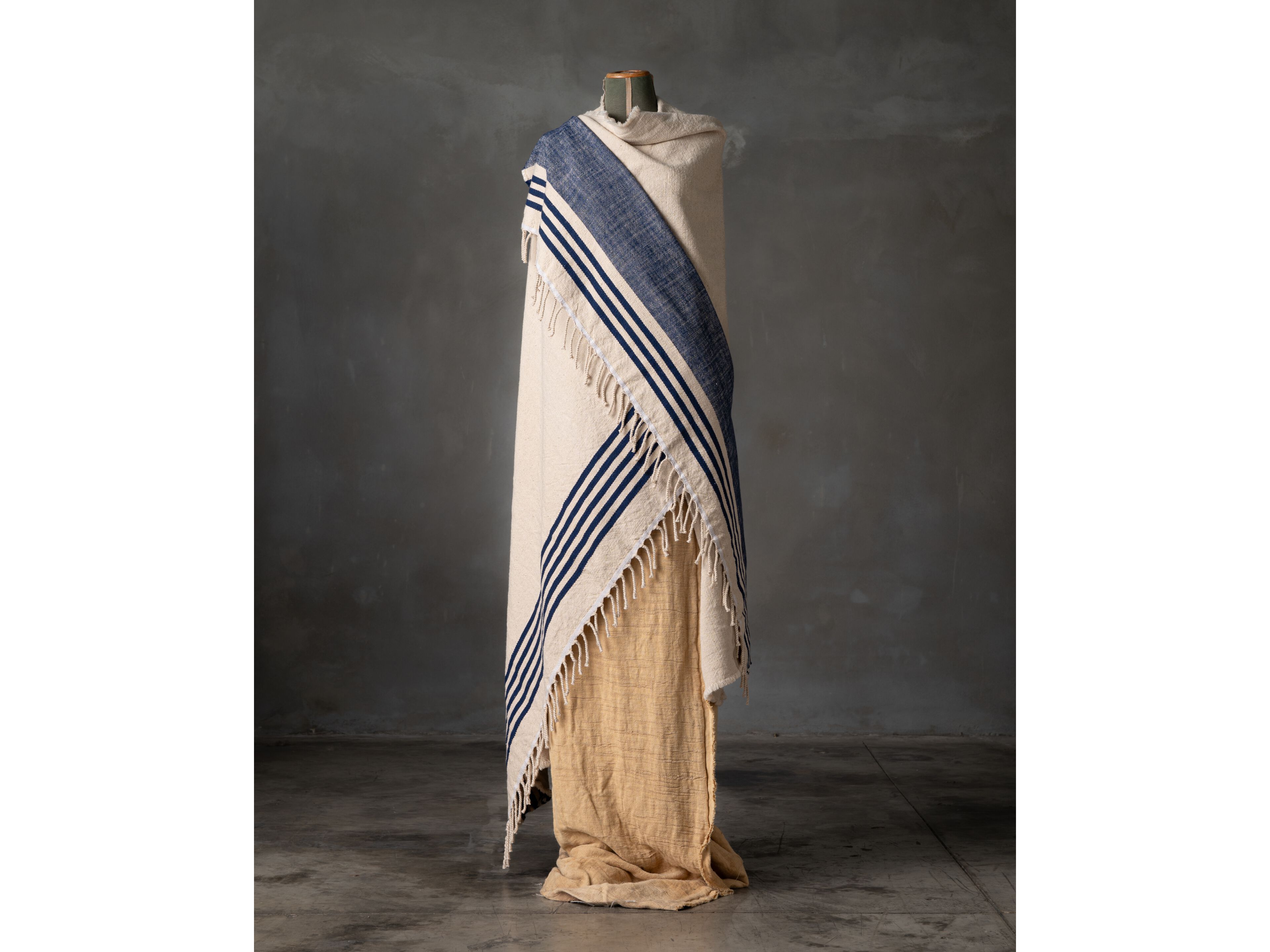 Хлопок и лен плед The House of Lyria OCCASIONE.D2 ARCH-00017658