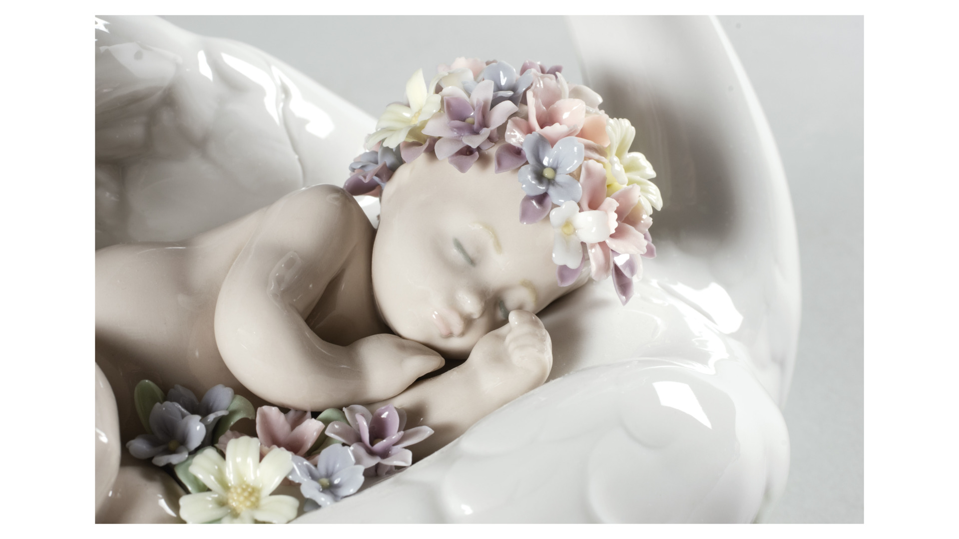 10668997 LLADRO Фигурка Lladro "Фантастические сновидения" 19x16см Фарфор Lladró  - Вид №1