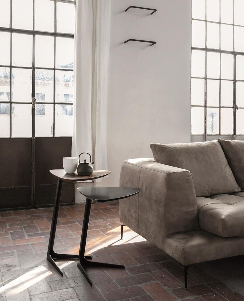 Tonin Casa Треугольный журнальный столик из дуба  T6021/h  - Вид №3