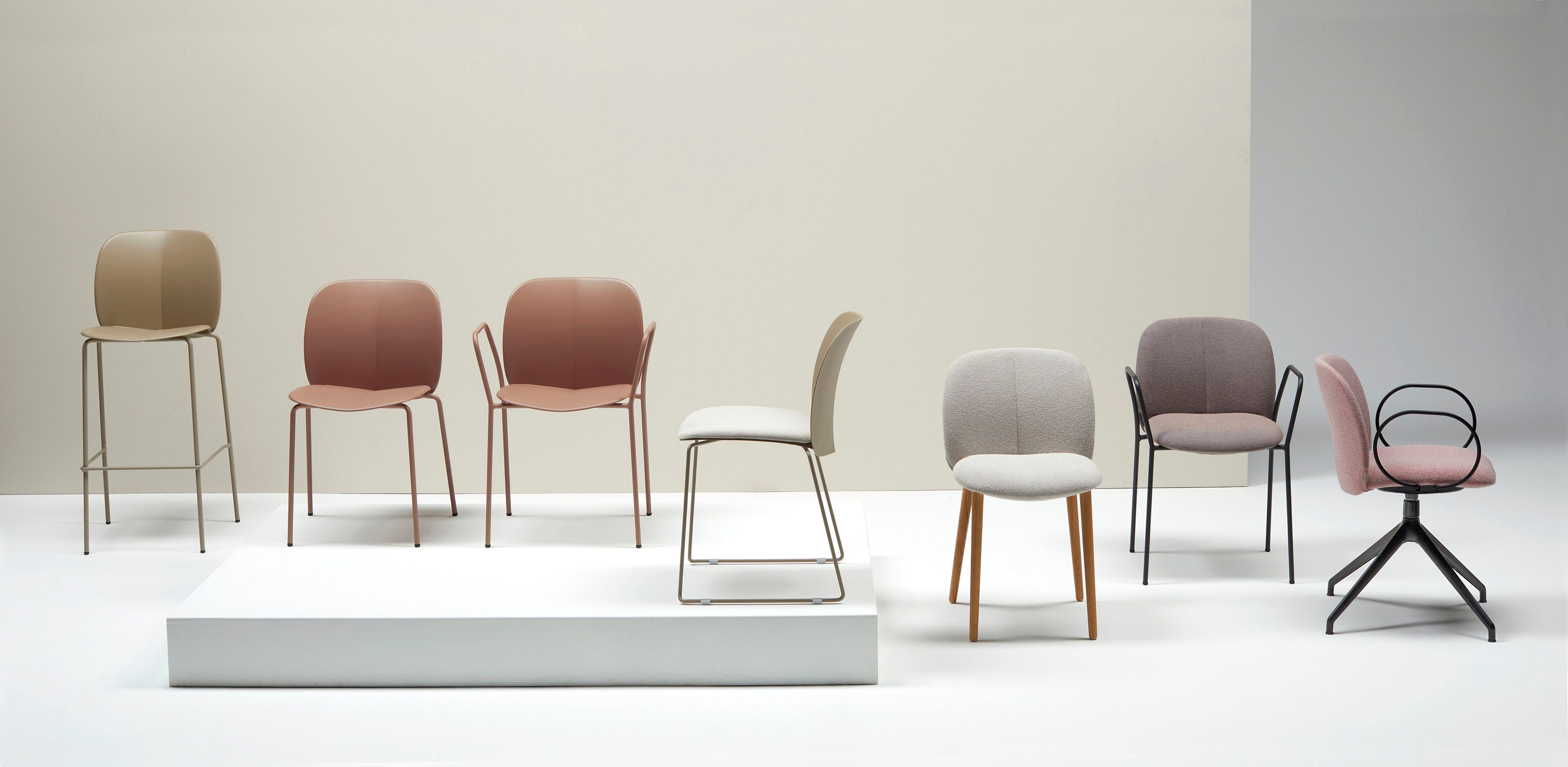 Рециркулированный пластиковый стул с деревянными ножками S-CAB Mentha ARCH-00144796 - Вид №14