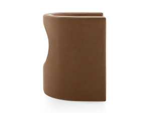 Кресло с подлокотниками