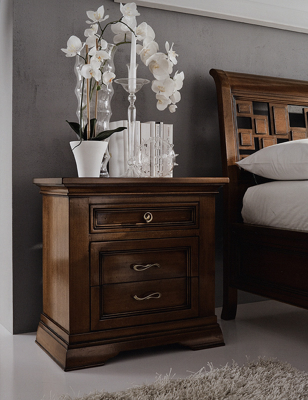 Тумбочка CONTESSA DEVINA NAIS CO020 Classic