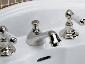 Devon&Devon Смеситель для раковины на 3 отверстия Dandy