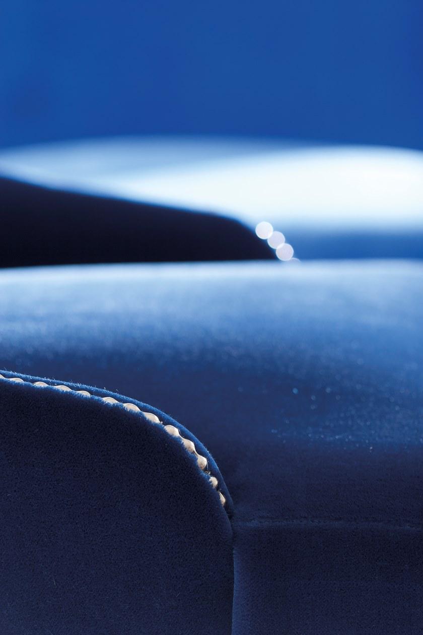 Tirolo Табурет из ткани со спинкой и подставкой для ног Camelia 051 sg - Вид №4