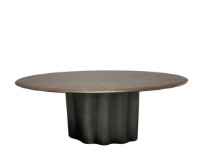 Обеденный стол из манго