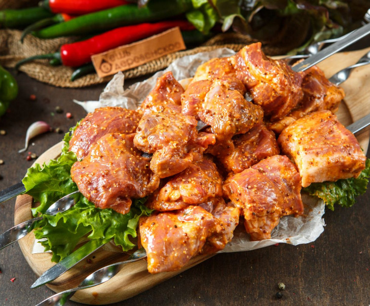 6269 Шашлык из свиной шейки в горчично-медовом маринаде Вкусляндия  - Вид №1