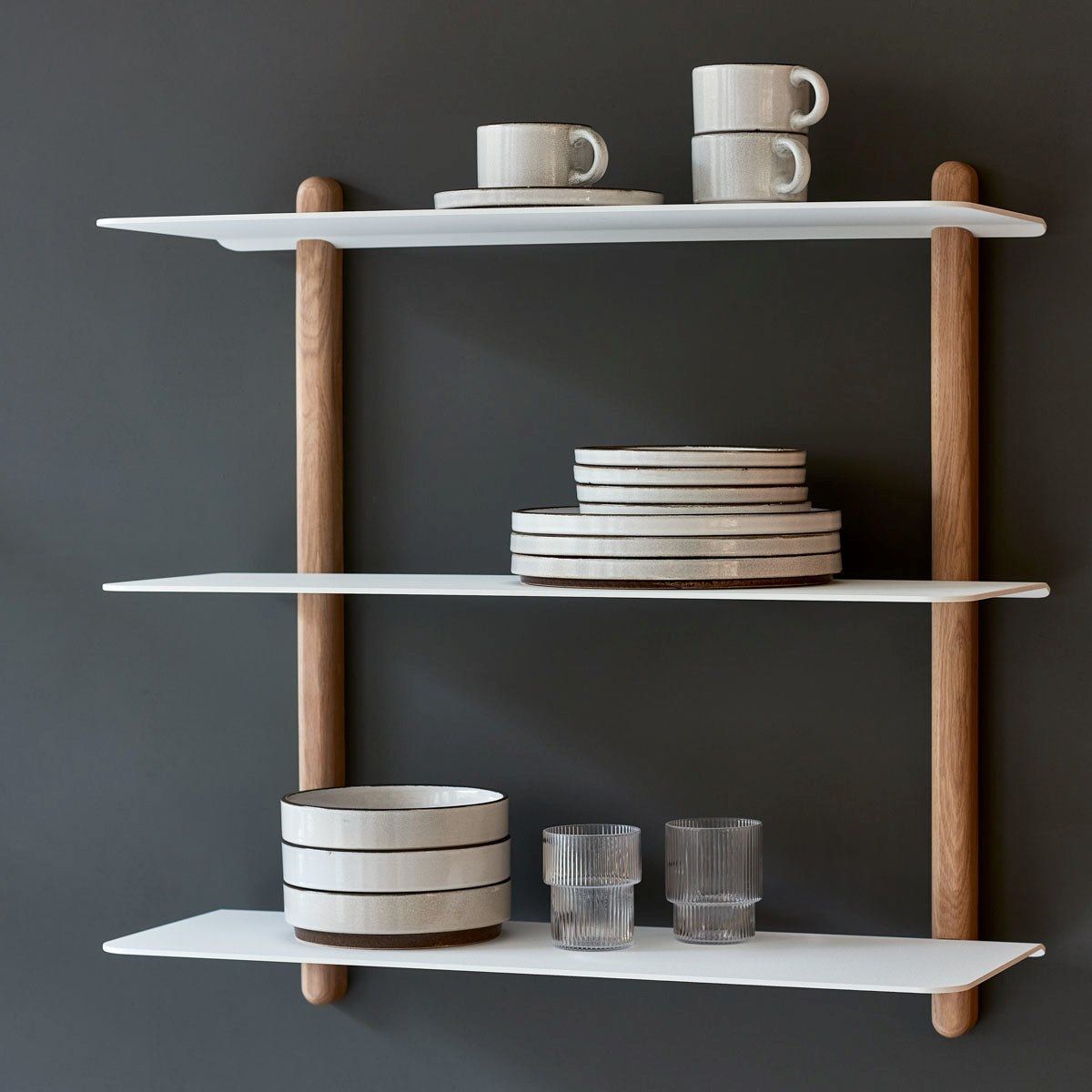 Стальной и деревянный настенный книжный шкаф Gejst Nivo ARCH-00099583 - Вид №1