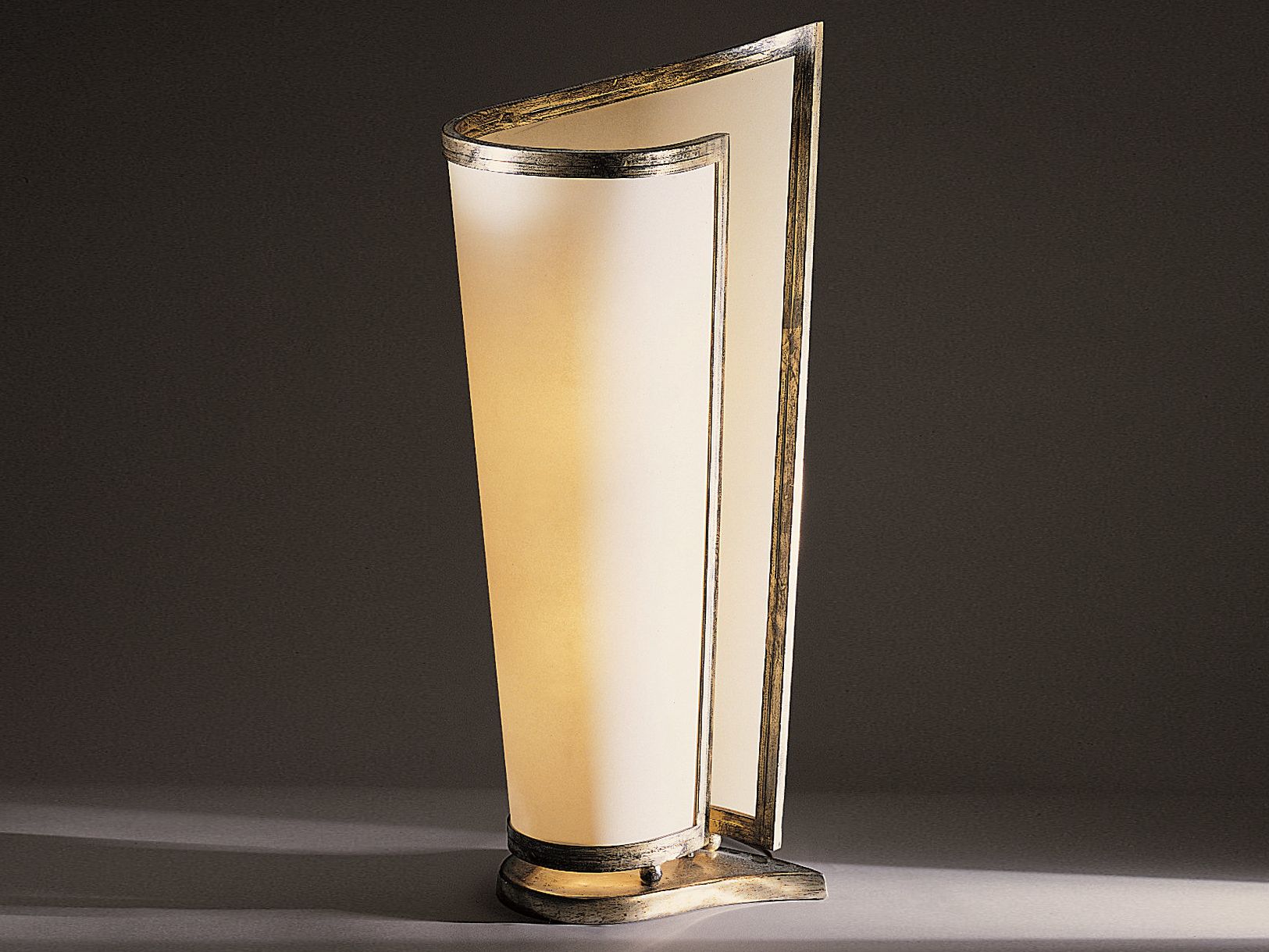 Настольная лампа из кованого железа OFFICINACIANI ARCH-00000880 - Вид №1