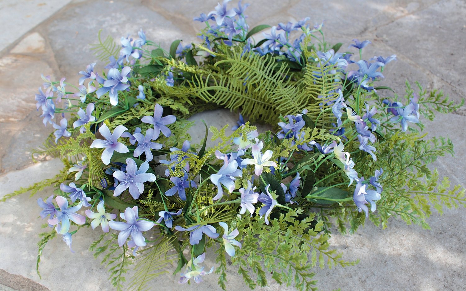 3105 110 a3 Искусственный венок 'жасмин / папоротник' Ø 45 см, голубой H-andreas  - Вид №2