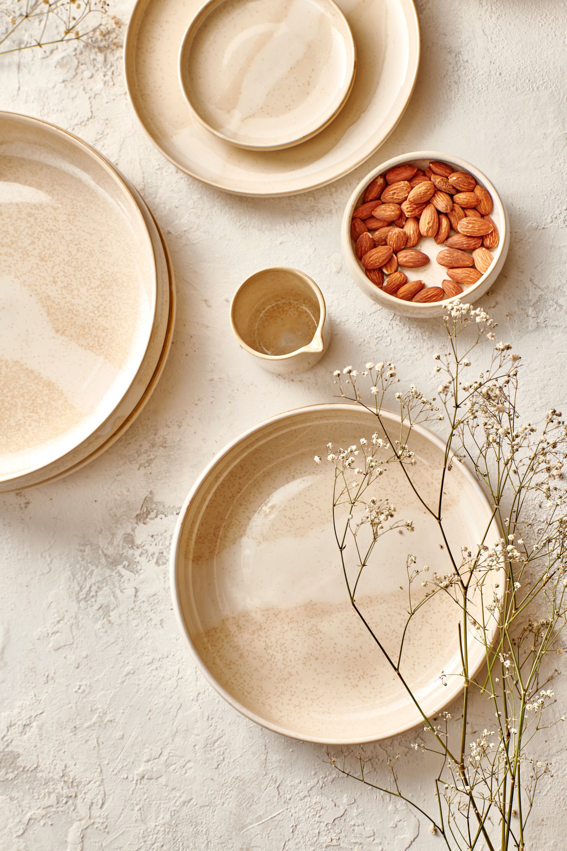 Фарфоровая плоская круглая тарелка POMAX Nougat ARCH-00069670 - Вид №2