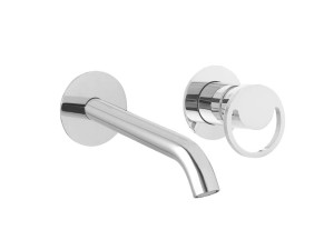 Однорычажный настенный смеситель для раковины с 2 отверстиями