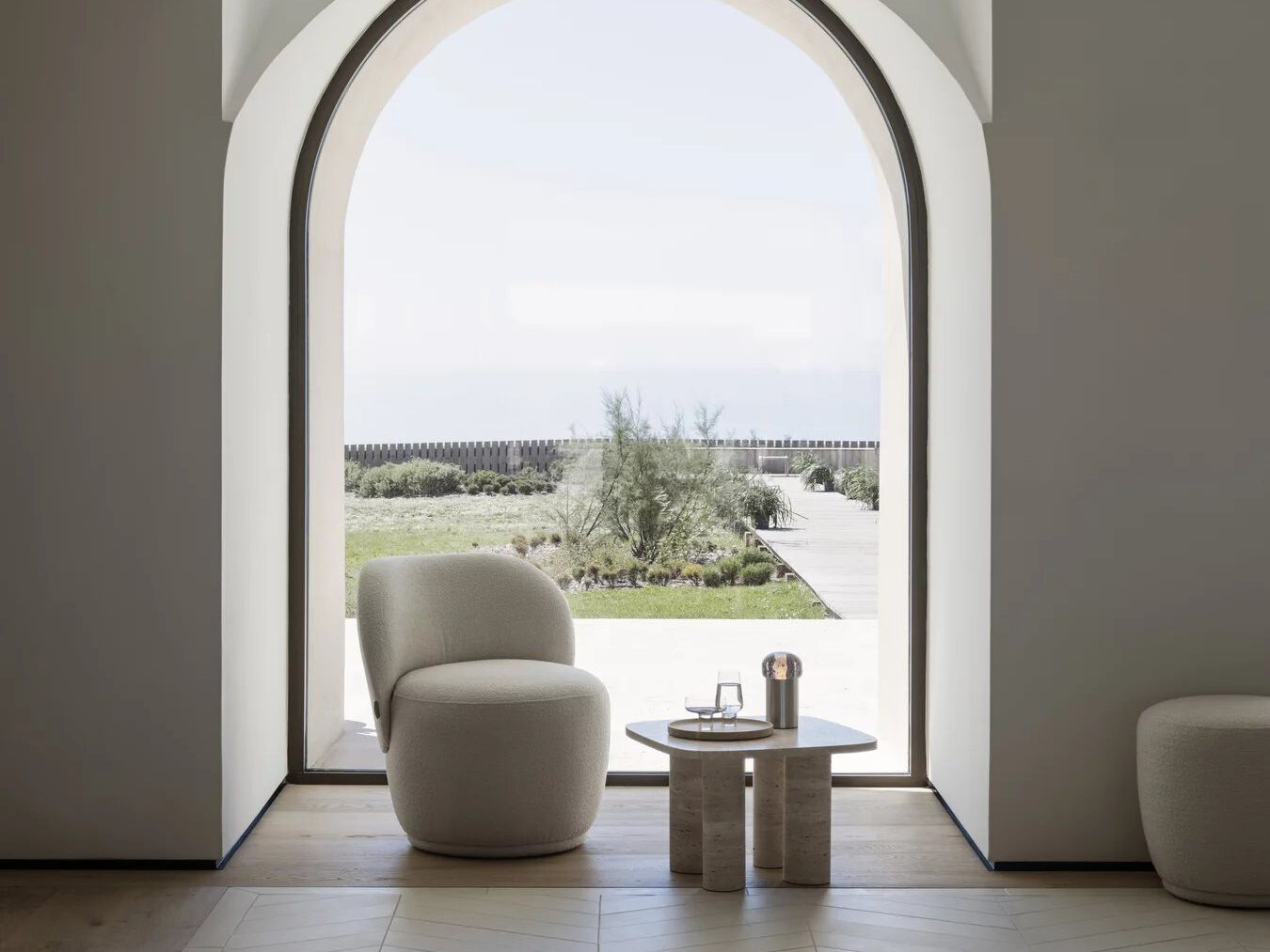 Квадратный журнальный столик из травертина blomus волос ARCH-00151770 - Вид №5