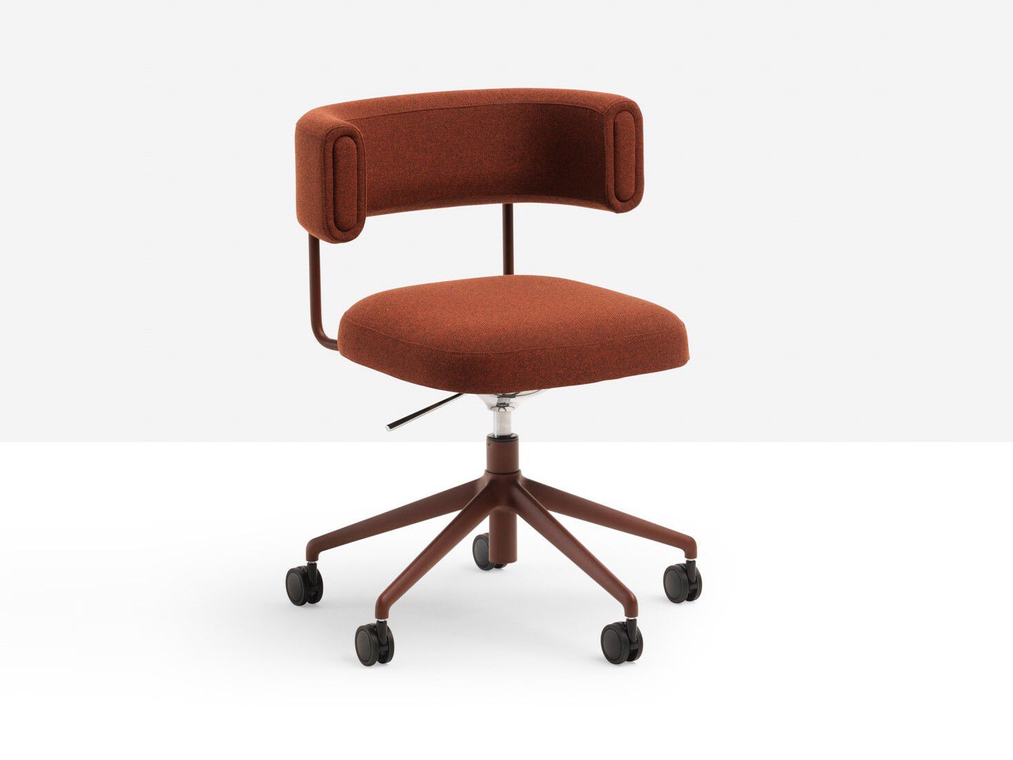 Офисное кресло с 5 спицами Midj Amelie ARCH-00103997