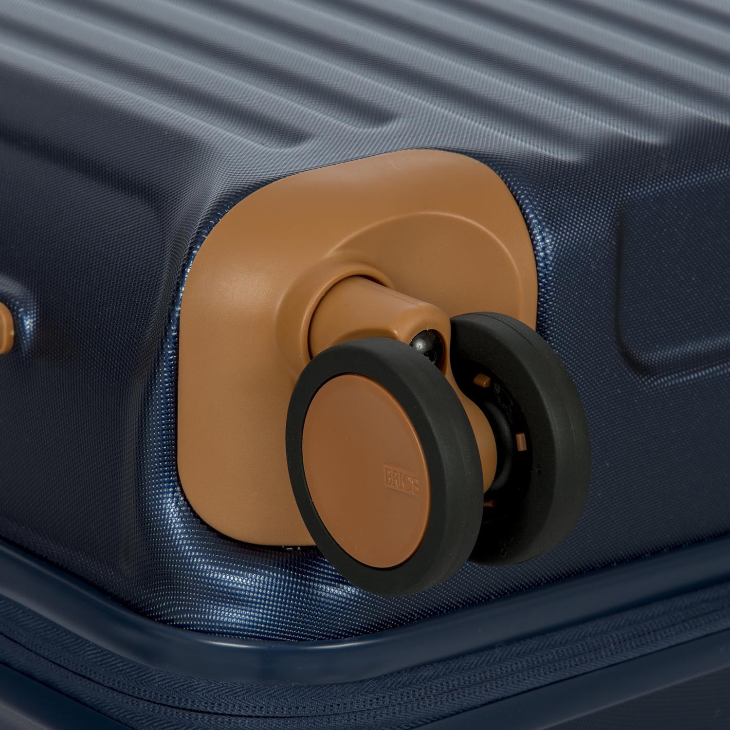 BRK08038.606 Чемодан BRK08038 Travel Trunk L Brics Capri - Вид №10