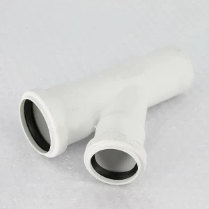 Тройник Rehau с резиновыми уплотнениями d50/40 45" RAUPIANO Plus