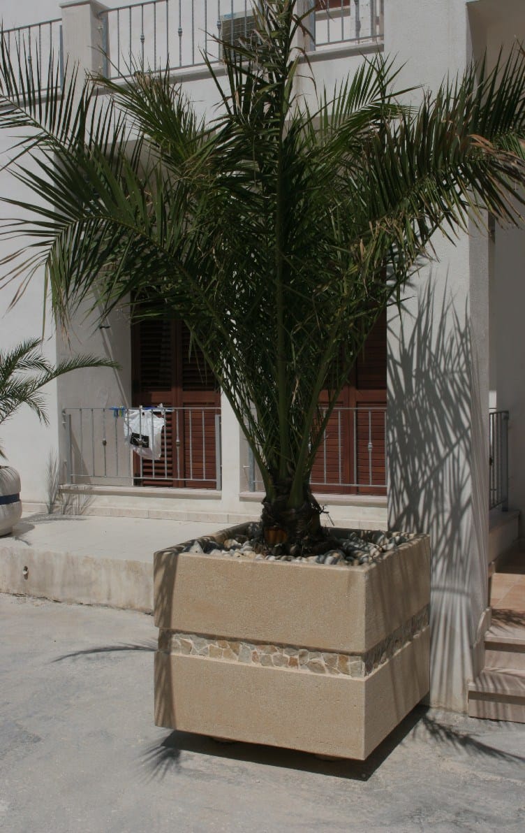 Реконструированный каменный квадратный низкий плантатор Viscio Urban Design FRAME 100 ARCH-00041325 - Вид №1