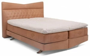 de Sede Двуспальная кровать с мягким изголовьем