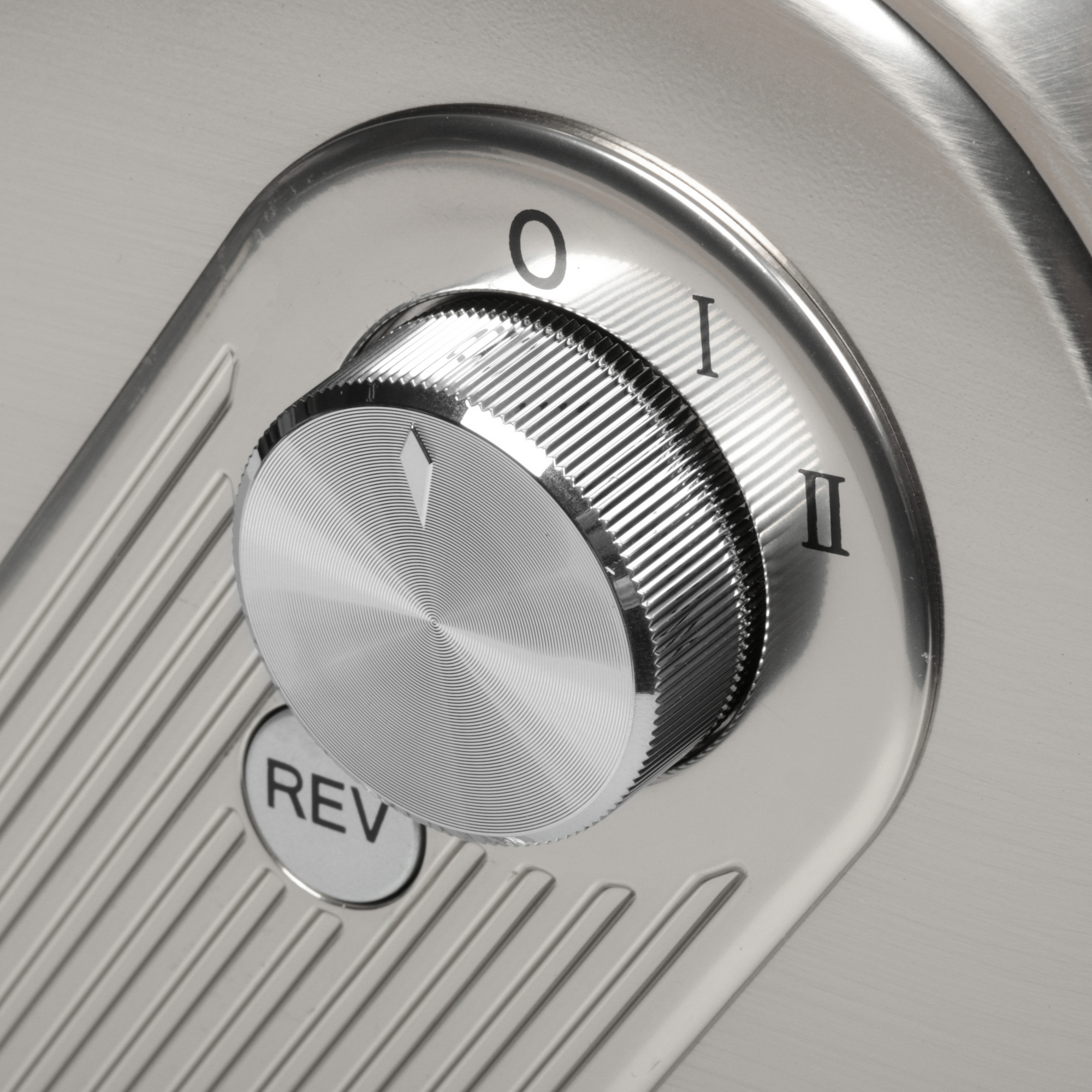 9193718 Мясорубка электрическая Eurostek EMG-0905 серый STDN-0145325 - Вид №3