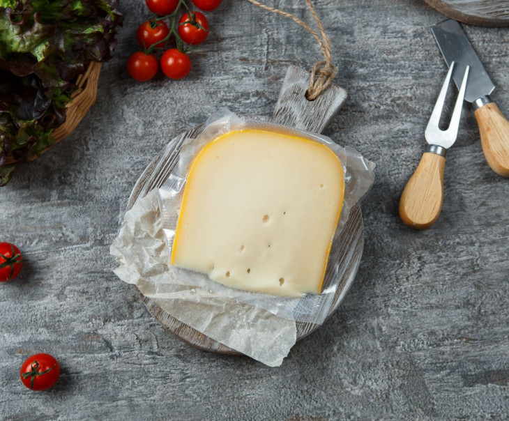 6883 Сыр "Амстеллер йонг" Вкусляндия  - Вид №2