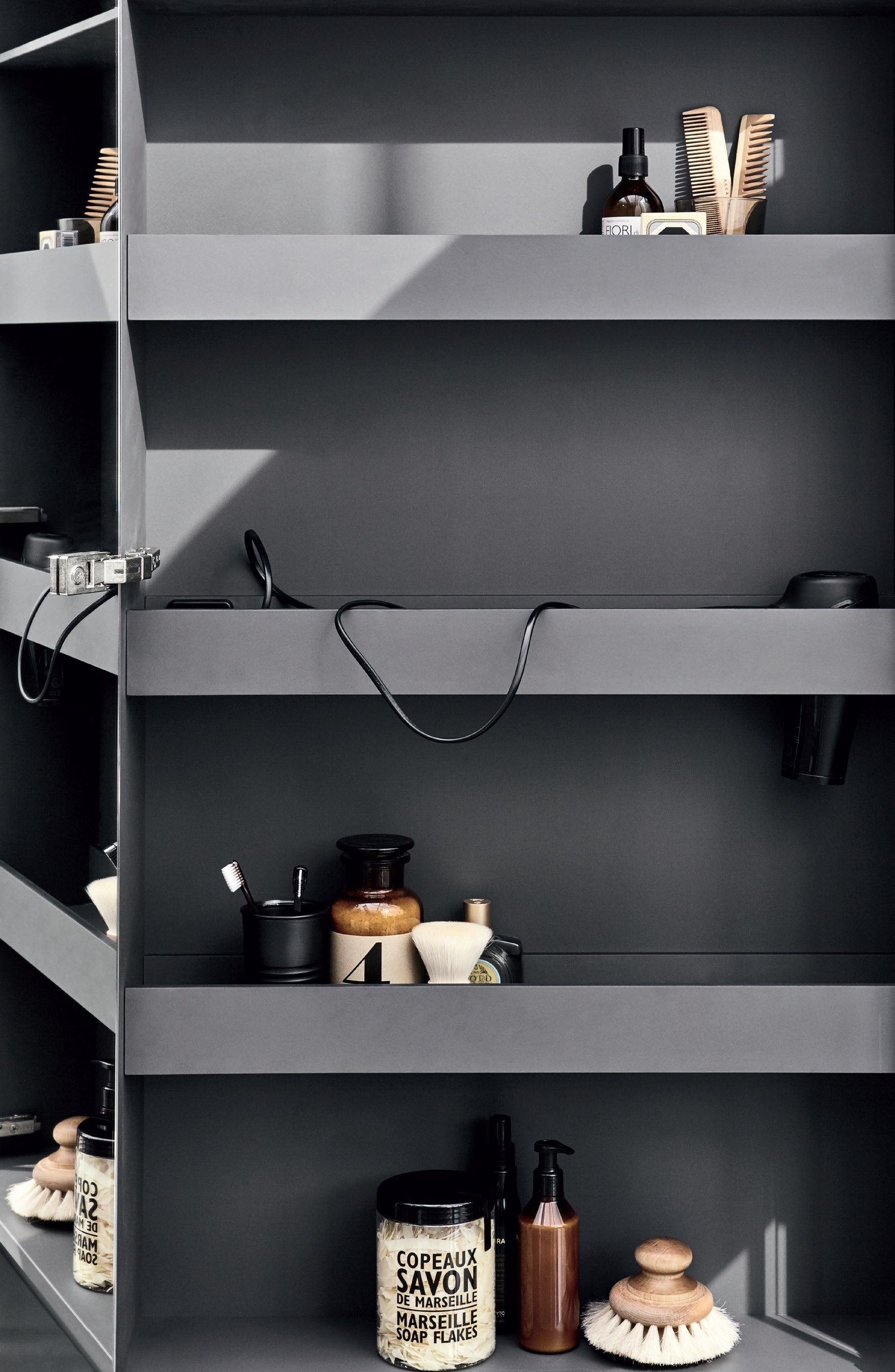 Настенное зеркало с контейнером для ванной комнаты Rexa R1 ARCH-00144702 - Вид №4