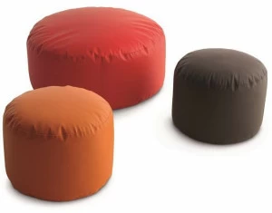 Casamania & Horm Круглый пуф с тканевой обивкой для дома или на улице