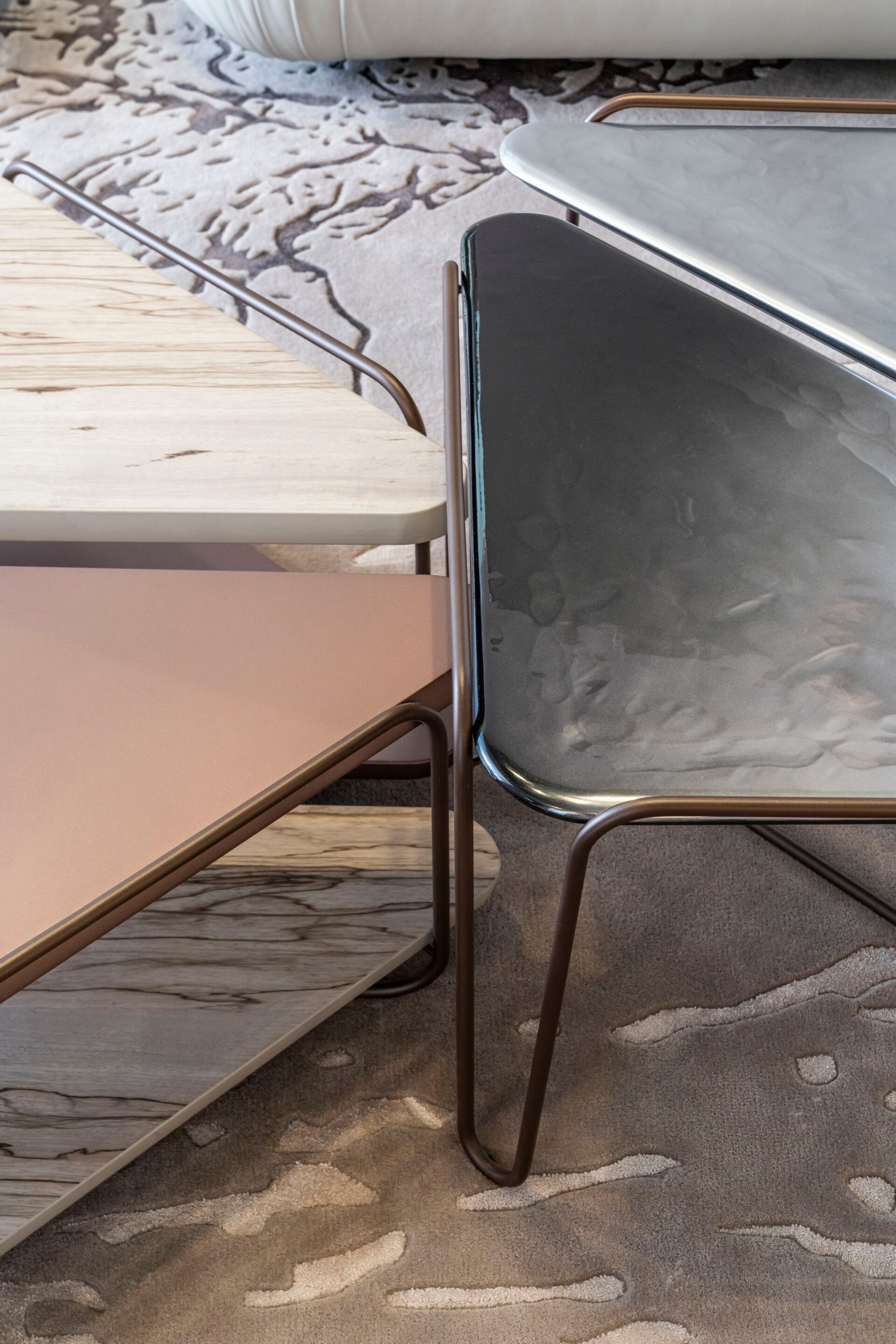 Керамический треугольный журнальный столик Bizzotto Italia Нара ARCH-00152814 - Вид №3