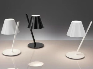 Artemide Светодиодная настольная лампа прямого света La petite