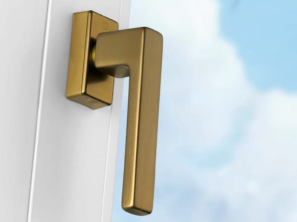 Алюминиевая оконная ручка на пластине HOPPE Остин ARCH-00039969 - Вид №1