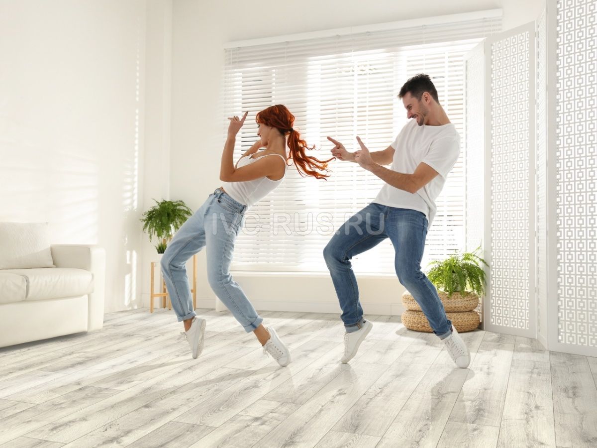 Линолеум полукоммерческий SUPER WOODLiKE - СУПЕР ВУДЛАЙК i516035 IVC-RUS  - Вид №1