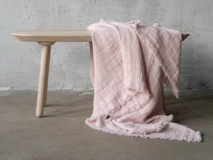 LinenMe Однотонный льняной плед ручной работы Washed waffle big 0913901