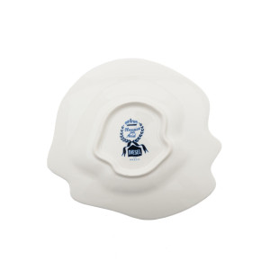 Фарфоровая десертная тарелка