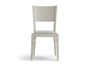 Стул из бука с мягким сиденьем