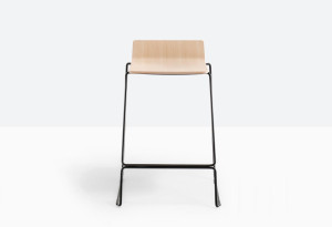 Табурет из ясеня