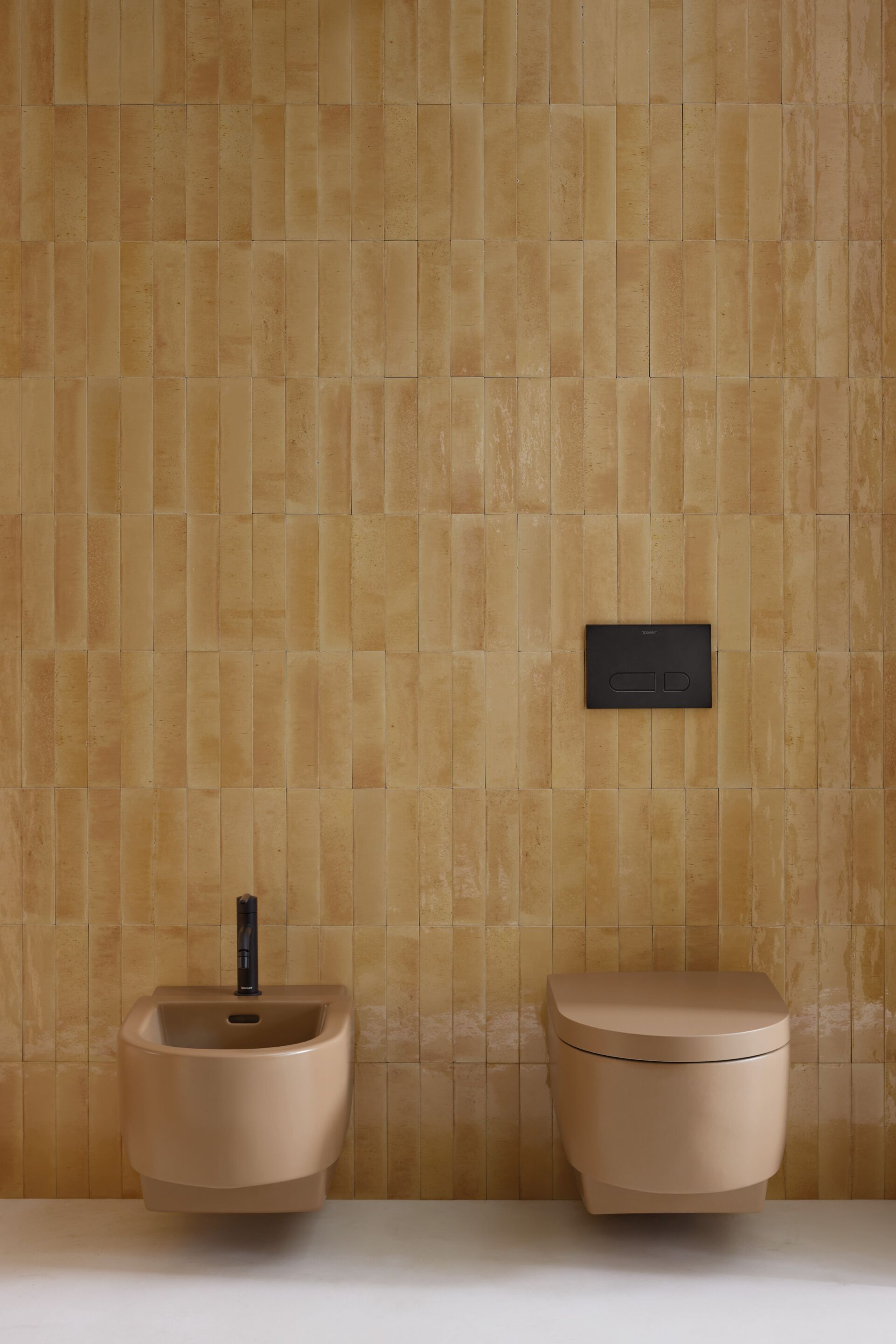 Однорычажный смеситель для биде с одним отверстием Duravit Balcoon ARCH-00126815 - Вид №1