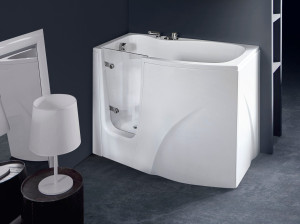 Ванна с дверью