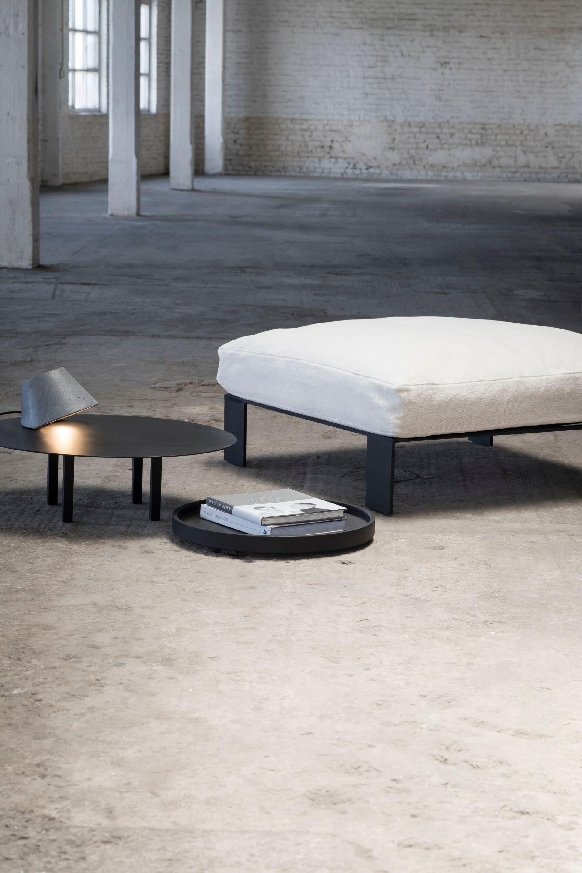 Квадратный пуф из ткани Serax Мебель Bea Mombaers ARCH-00036292 - Вид №2