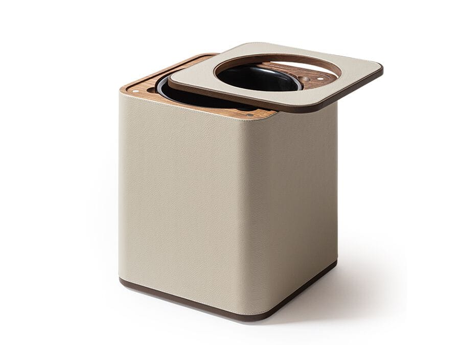 Кожаные брошюры Poltrona Frau OFFICE COLLECTION ARCH-00011035