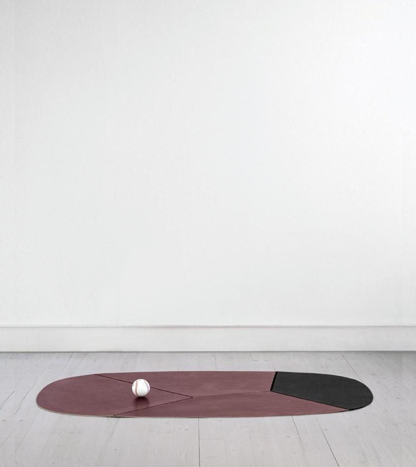 ManifestoDesign Овальный коврик ручной работы из кожи sun-id-1385994 - Вид №5