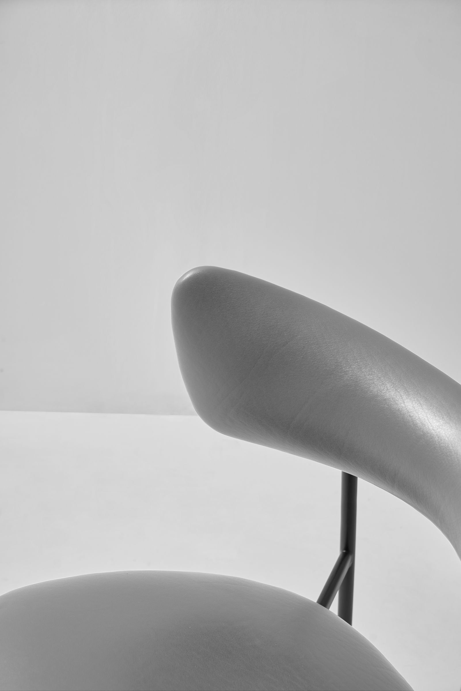 Кожаное кресло District Eight Dragonfly ARCH-00141013 - Вид №6