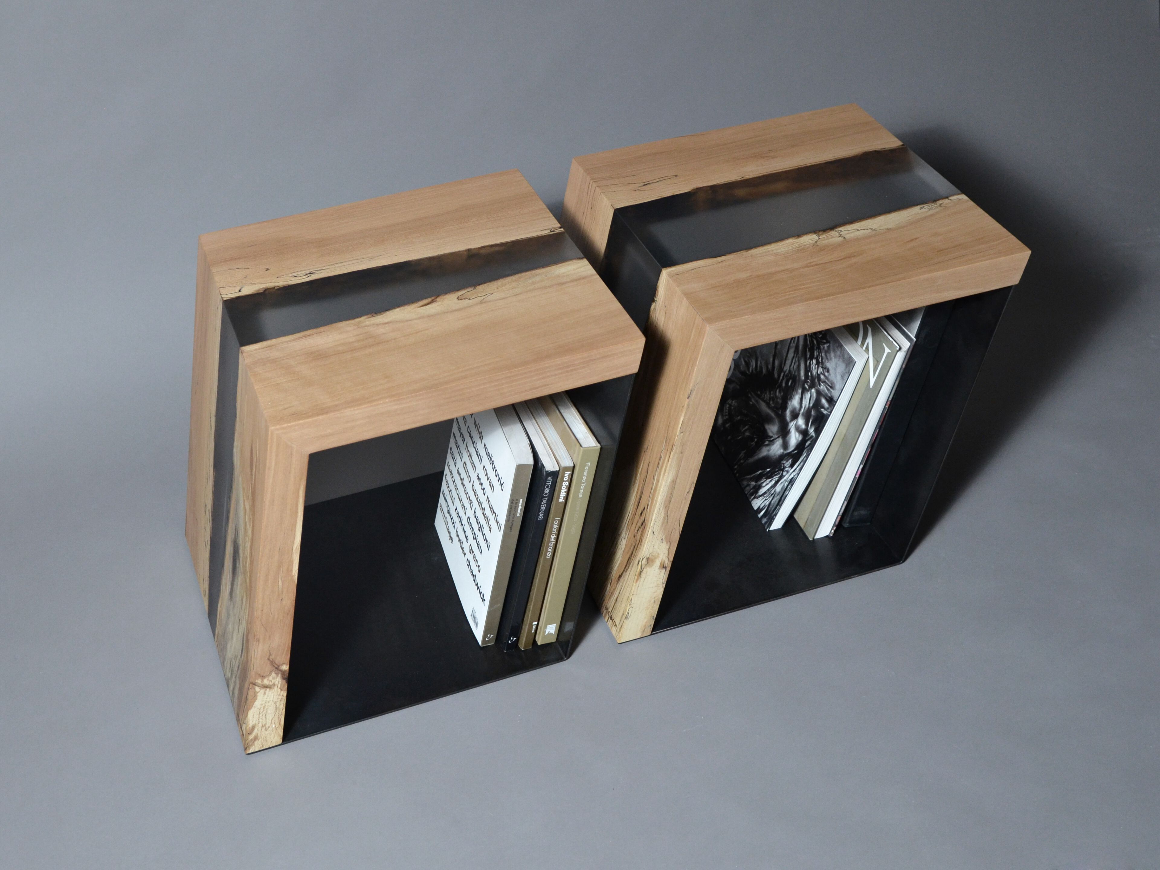 Журнальный столик / табурет из массива дерева и смолы alcarol Fungi ARCH-00126029 - Вид №4