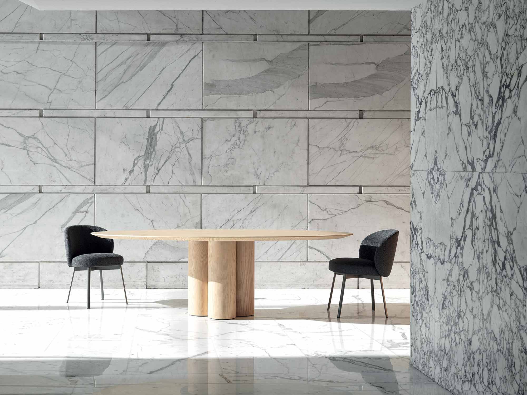 Овальный стол из лакированного дерева Frigerio Elly ARCH-00033125 - Вид №3