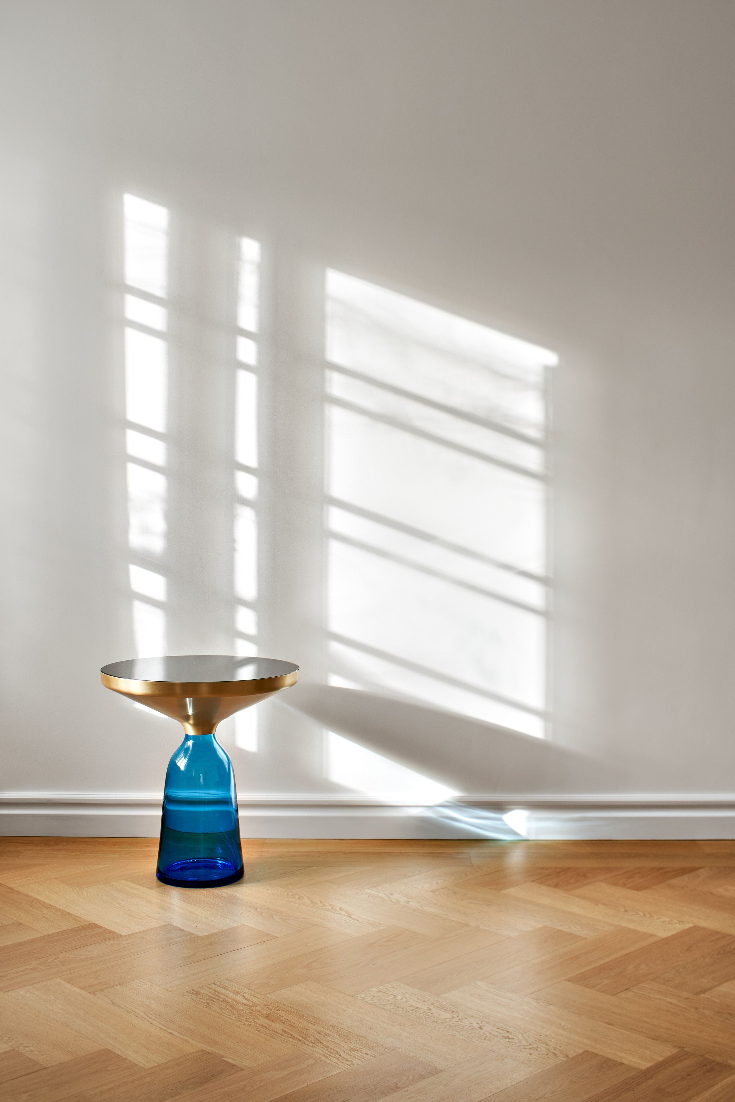 Круглый журнальный столик из латуни и стекла Classicon Белл ARCH-00039502 - Вид №16