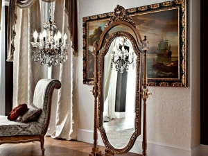 Modenese Gastone Наклонное напольное зеркало в раме Casanova