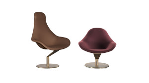 Кожаное вращающееся кресло с высокой спинкой