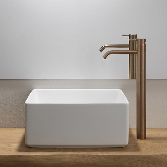 ONE015PGS Смеситель для раковины Linki ONE, Розовое золото сатиновая сталь - Вид №1