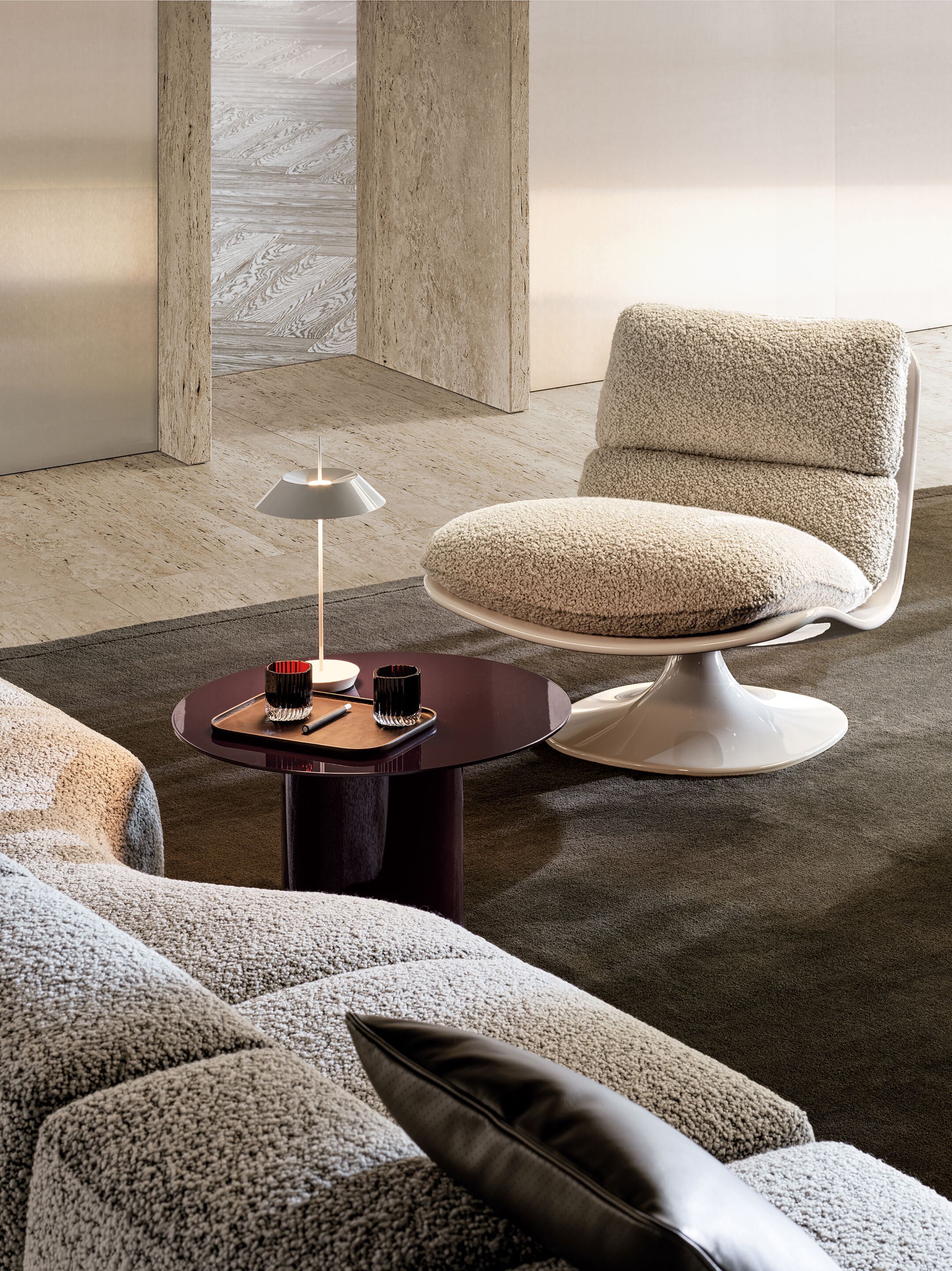 Вращающееся кресло из ткани и Baydur® Minotti PATTIE ARCH-00040169 - Вид №1