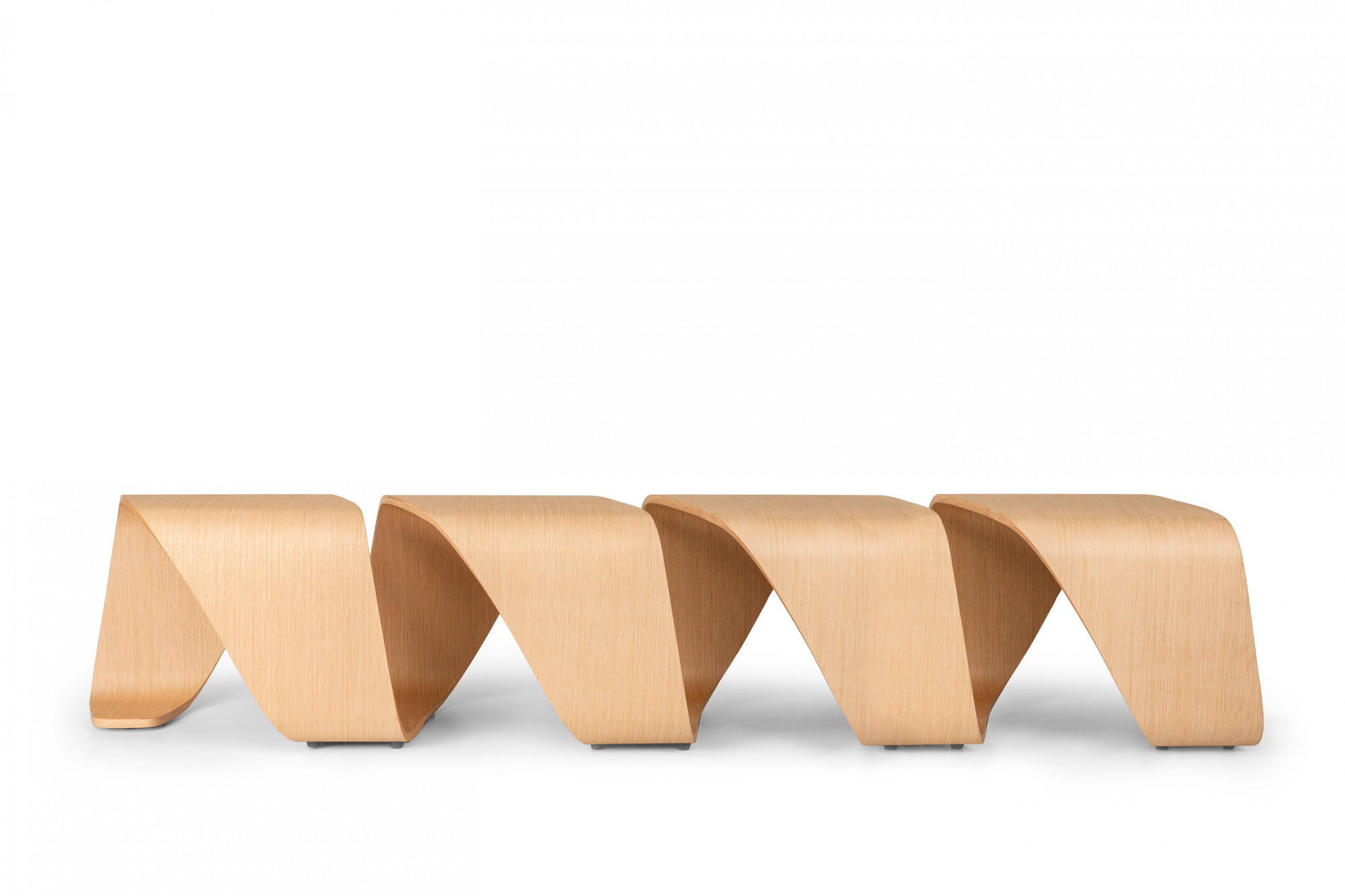 DN4000 4-х местная скамья True Design Dna