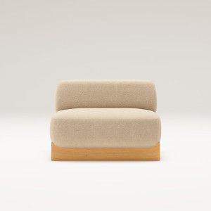 Тканевое кресло с дубовой основой