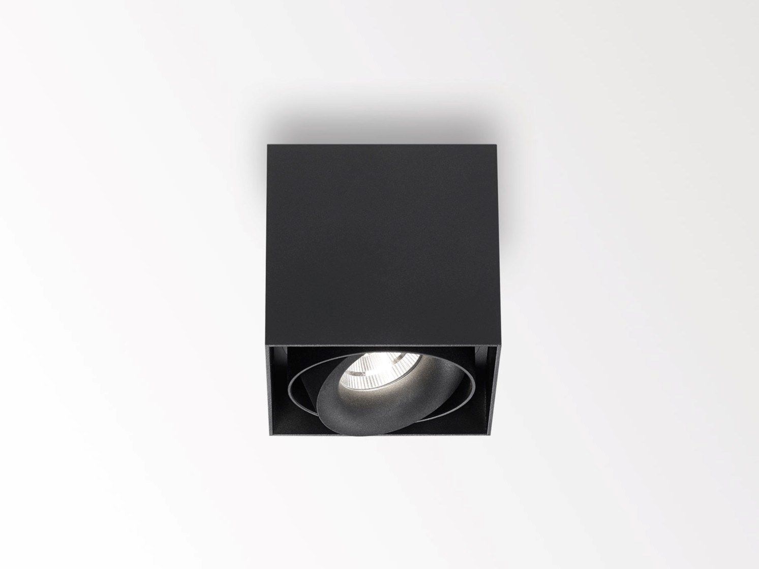 Регулируемый потолочный светодиодный прожектор Deltalight Grid On ARCH-00043522