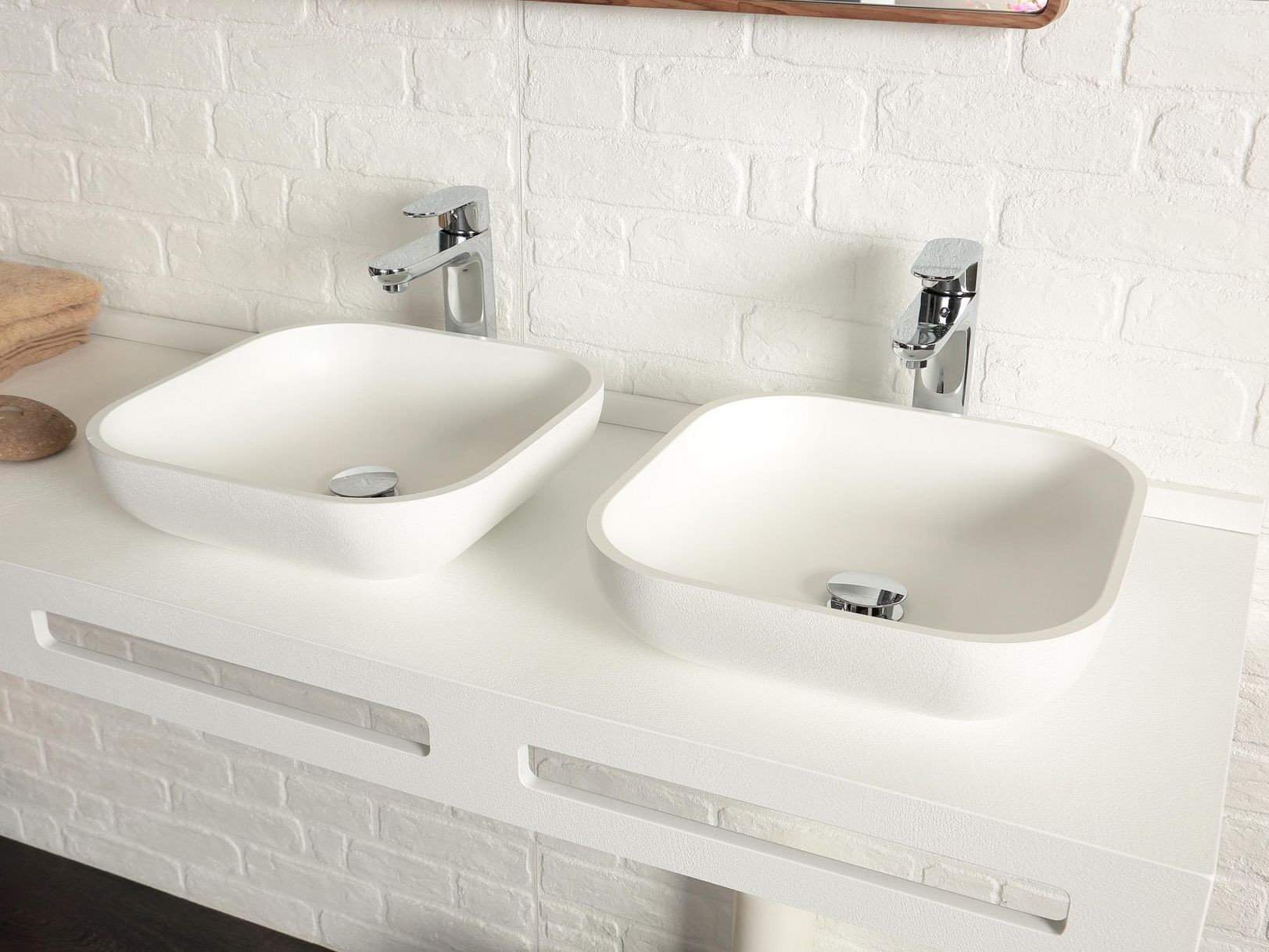 Умывальник с одной столешницей из Акрона© Acquabella On top ARCH-00064453